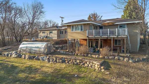 $575,000 | 17375 Homestead Road, Carver, MN 55315