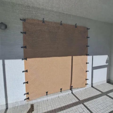 a picture of a bathroom