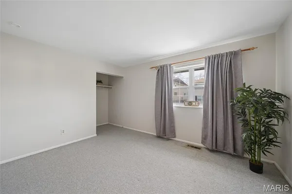 $145,000 | 140 Burtonwood Drive, Ballwin, MO 63011