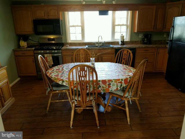 716 Cherrytown Road Westminster, MD 21158 - Photo 5 of 6 Kitchen