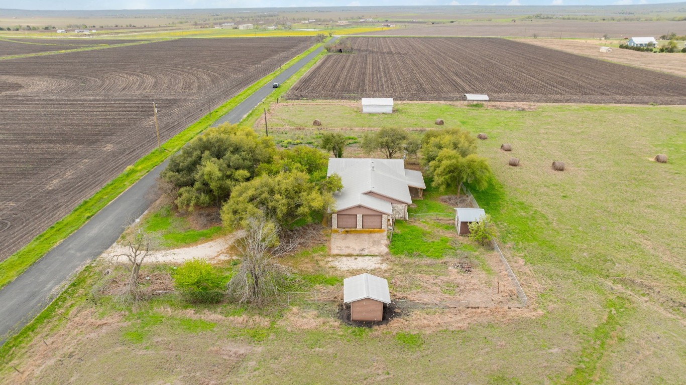 19810 Janak Road Coupland, TX 78615 - Photo 14 of 14 a view of a tennis court
