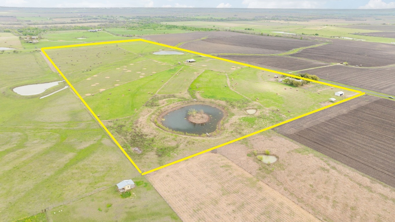19810 Janak Road Coupland, TX 78615 - Photo 4 of 14 a view of an indoor swimming pool