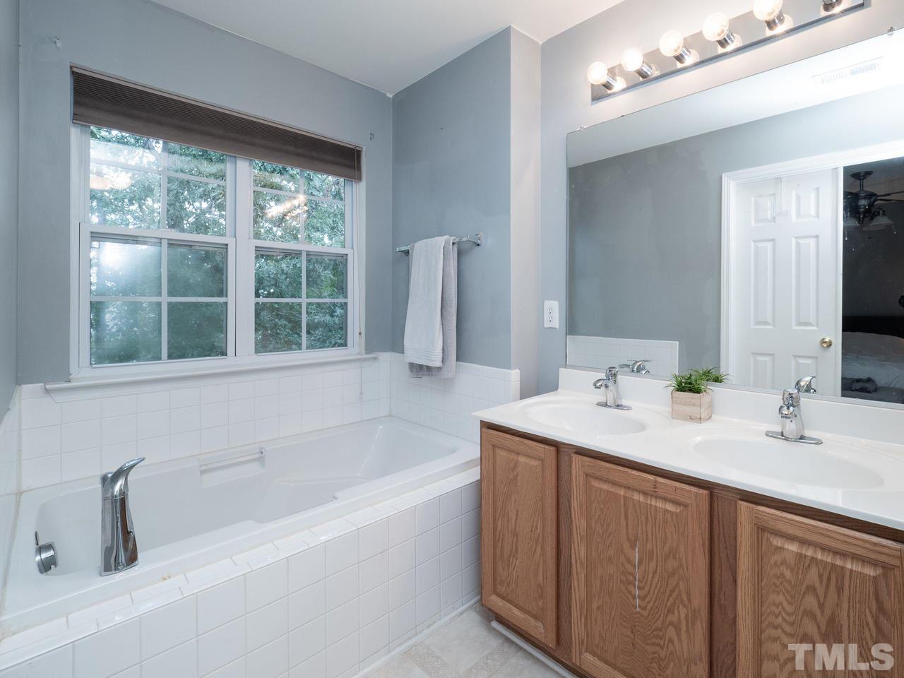 2820 Barrymore Street, Unit 103 Raleigh, NC 27603 - Photo 14 of 20