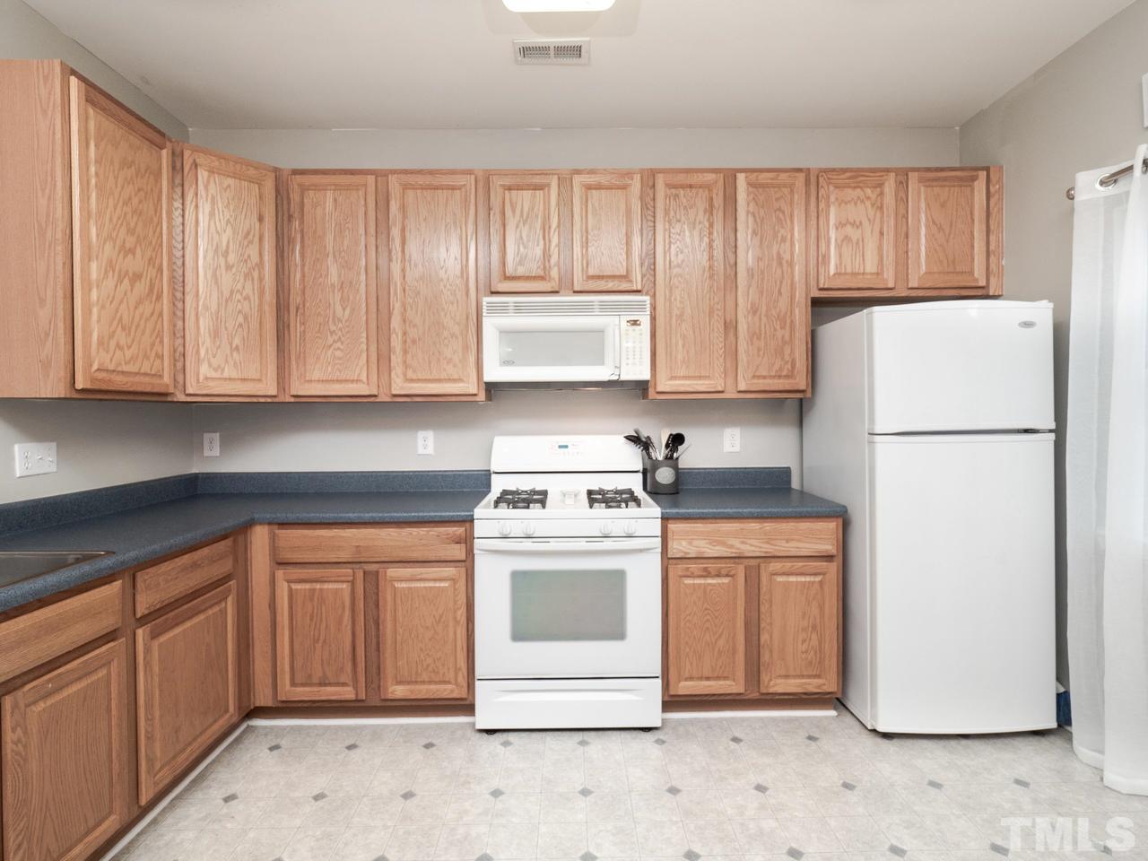 2820 Barrymore Street, Unit 103 Raleigh, NC 27603 - Photo 9 of 20