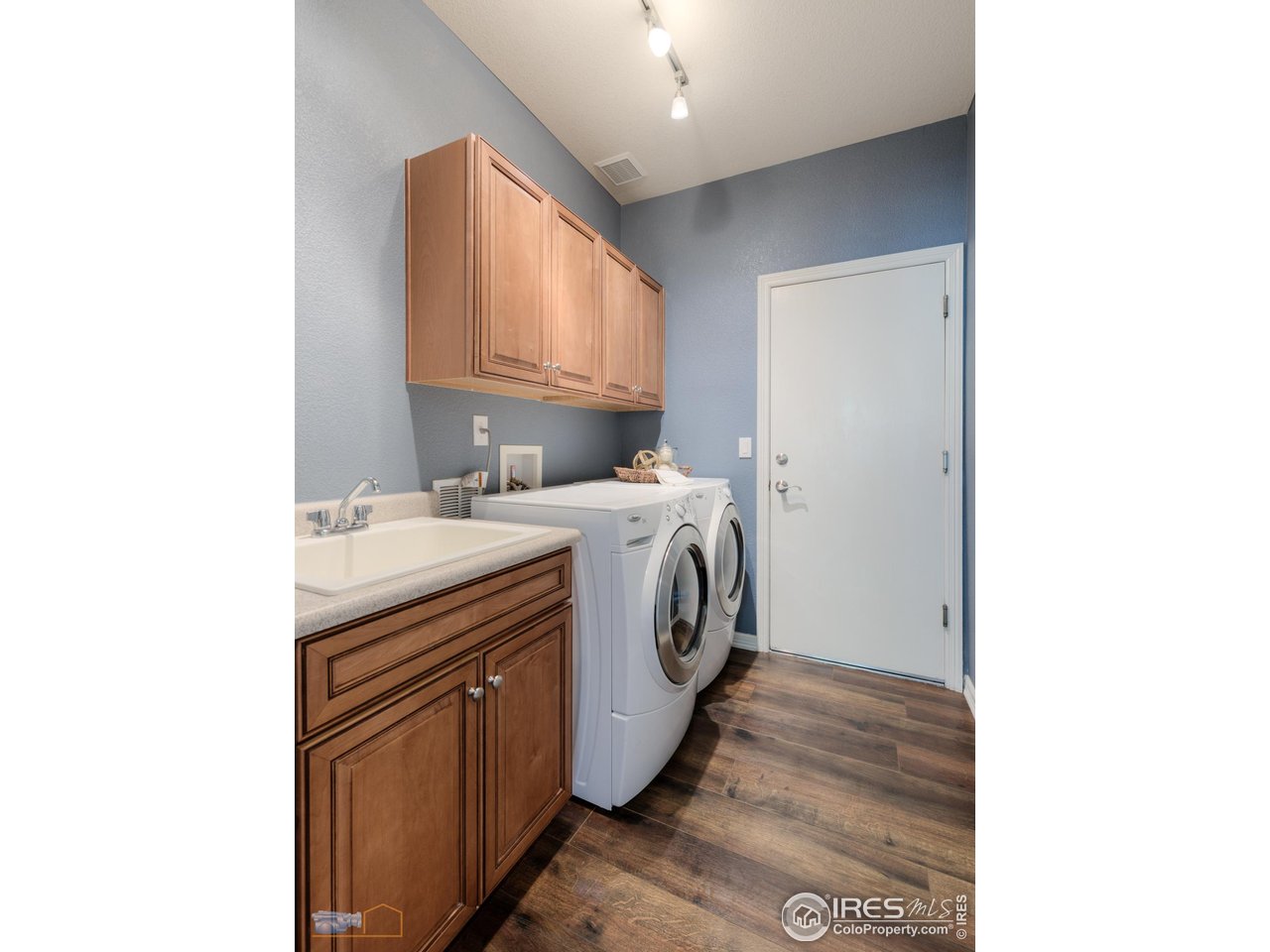 4203 Rabbit Mountain Road Broomfield, CO 80020 - Photo 15 of 40 Gallery Image 15