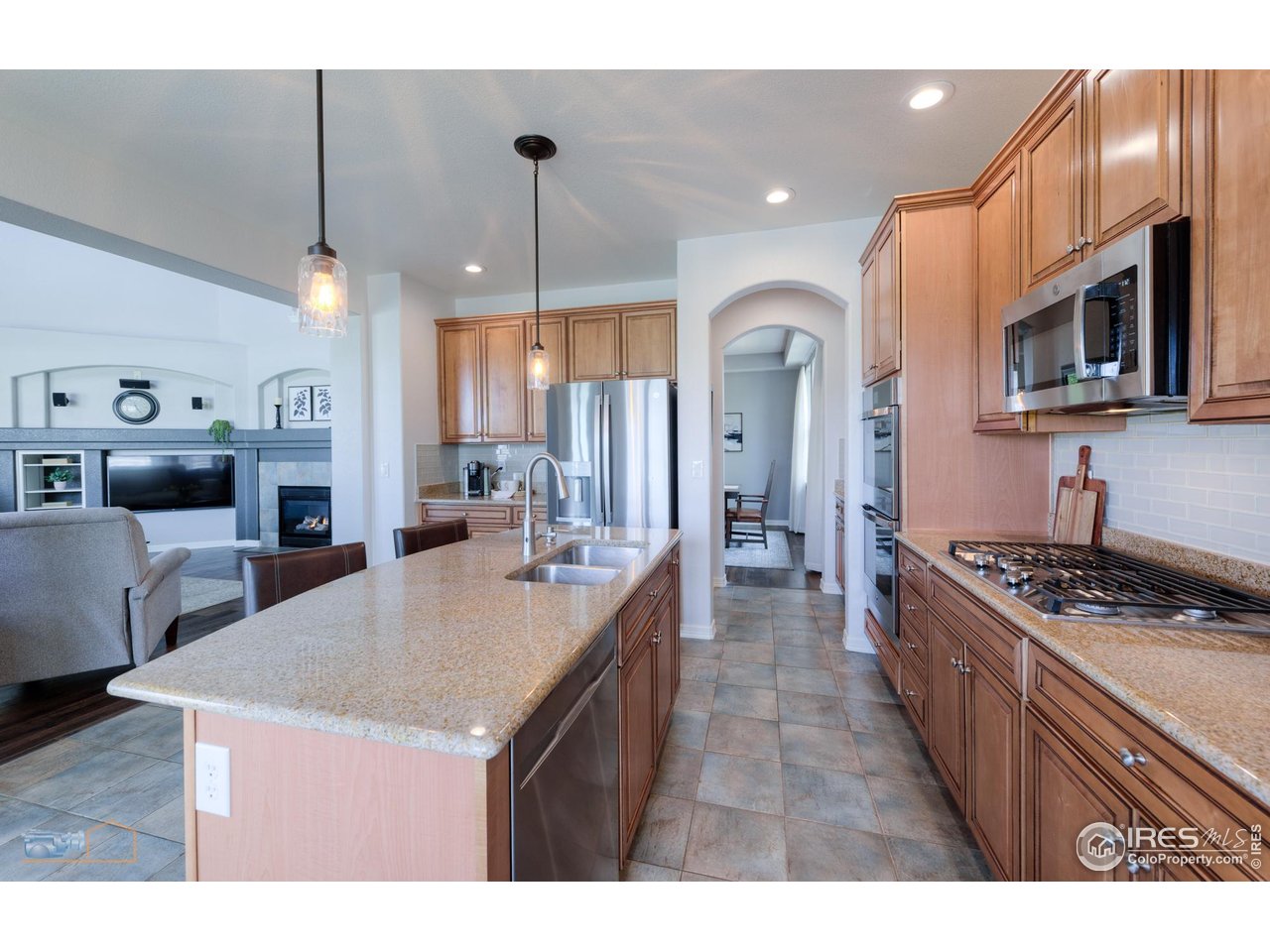 4203 Rabbit Mountain Road Broomfield, CO 80020 - Photo 10 of 40 Gallery Image 10