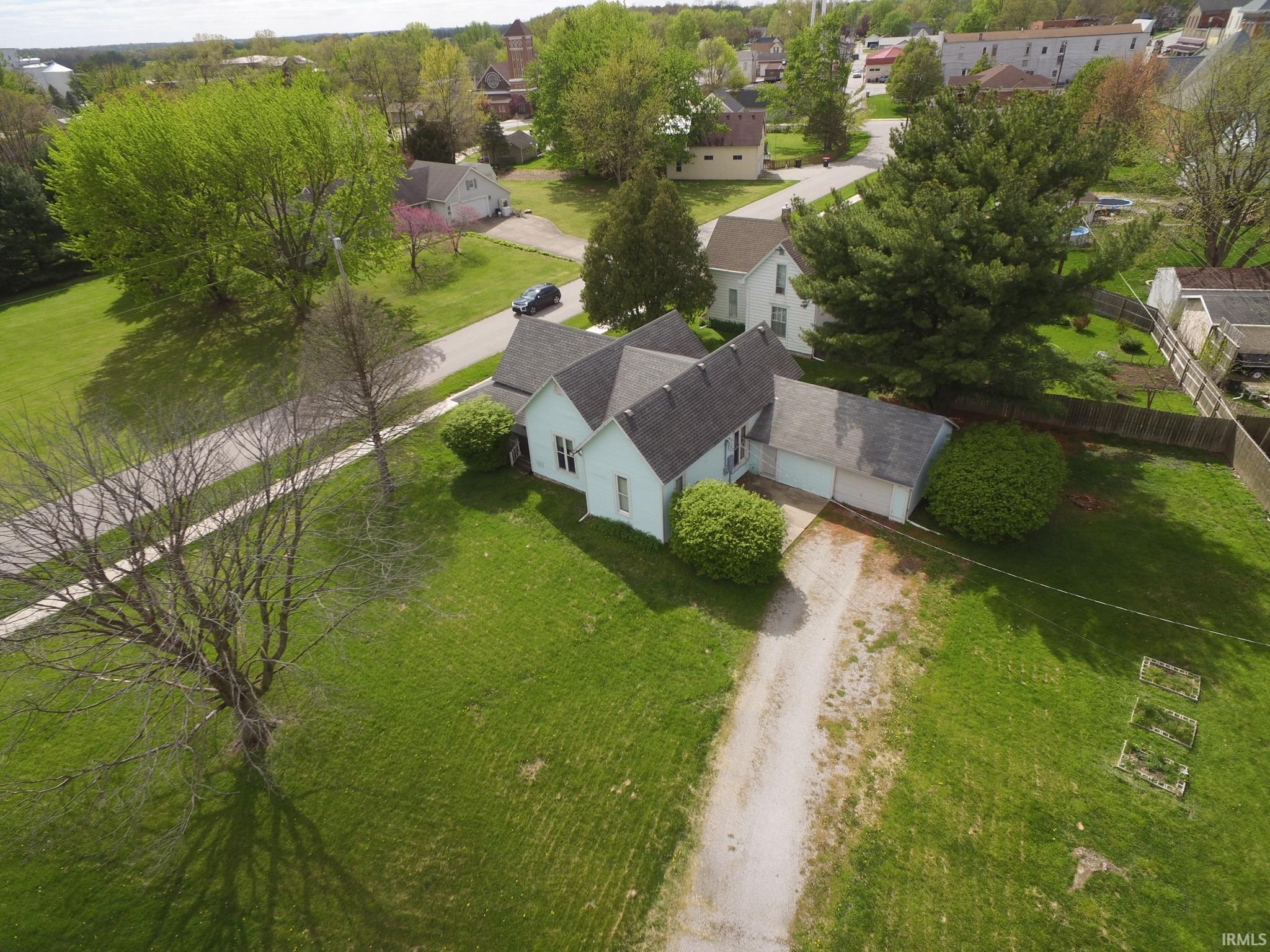 230 East Gas Line Road Mulberry, IN 46058 - Photo 2 of 13 Gallery Image 2