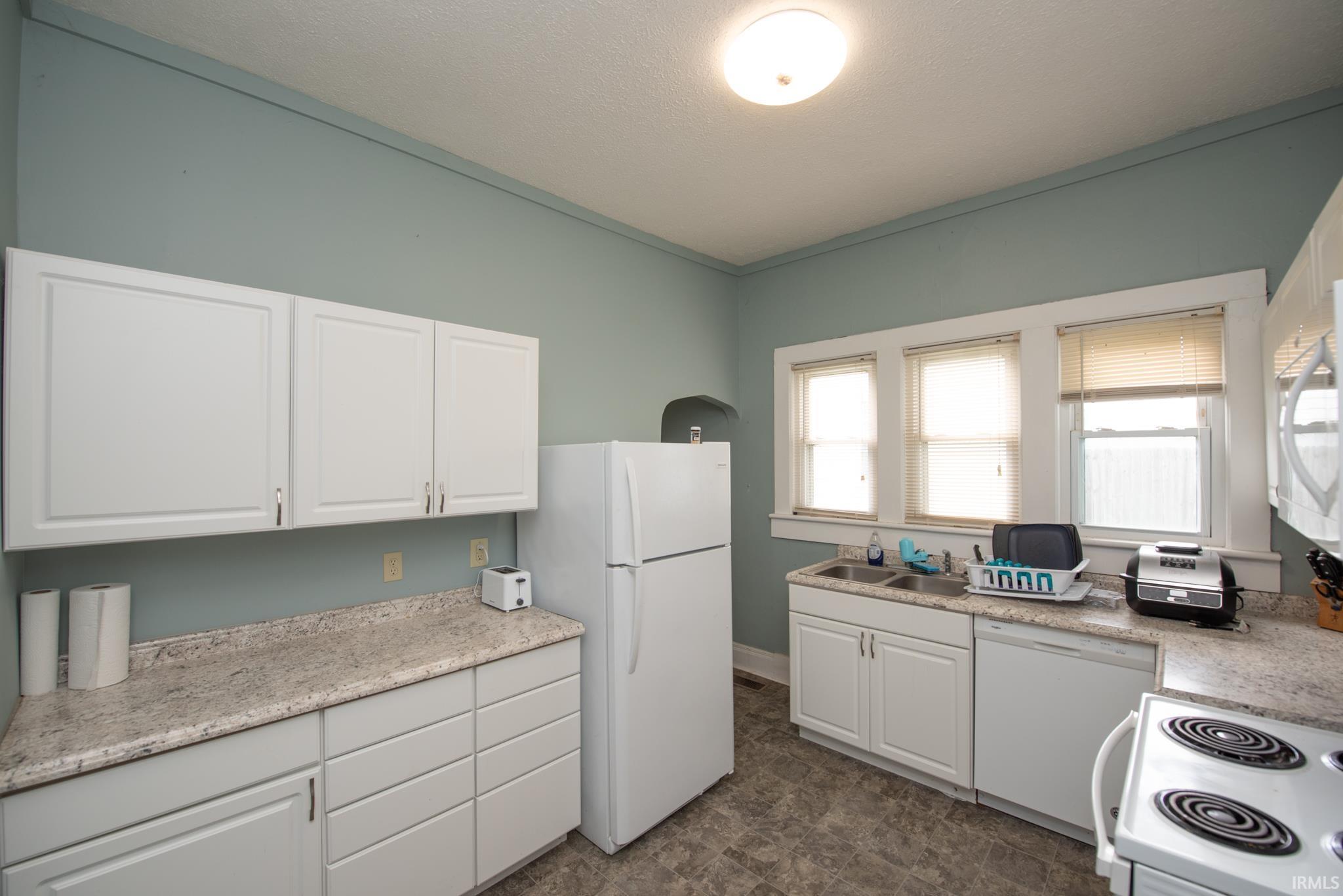 230 East Gas Line Road Mulberry, IN 46058 - Photo 7 of 13 Gallery Image 7