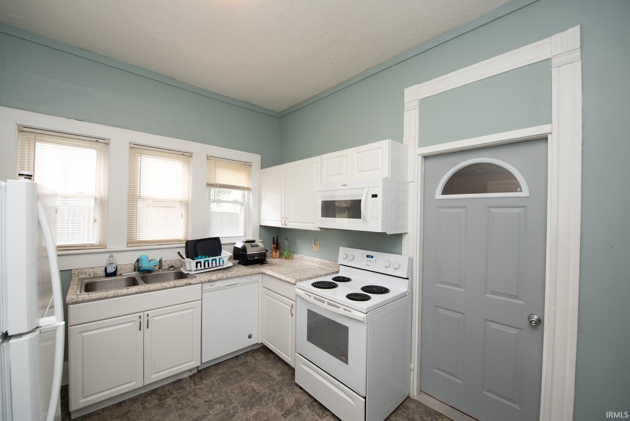230 East Gas Line Road Mulberry, IN 46058 - Photo 8 of 13 Gallery Image 8