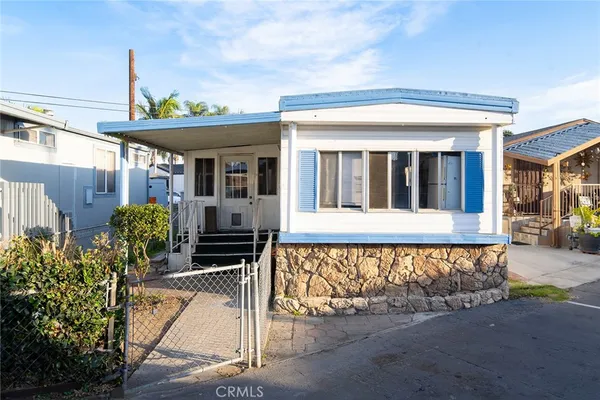 $70,000 | 8811 Park Bellflower Ca, Unit 115, Bellflower, CA 90706