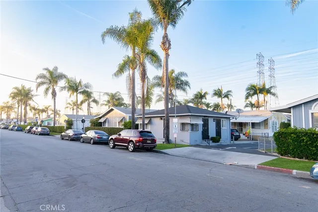 $70,000 | 8811 Park Bellflower Ca, Unit 115, Bellflower, CA 90706