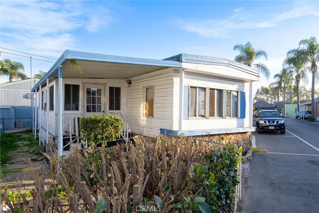 $70,000 | 8811 Park Bellflower Ca, Unit 115, Bellflower, CA 90706