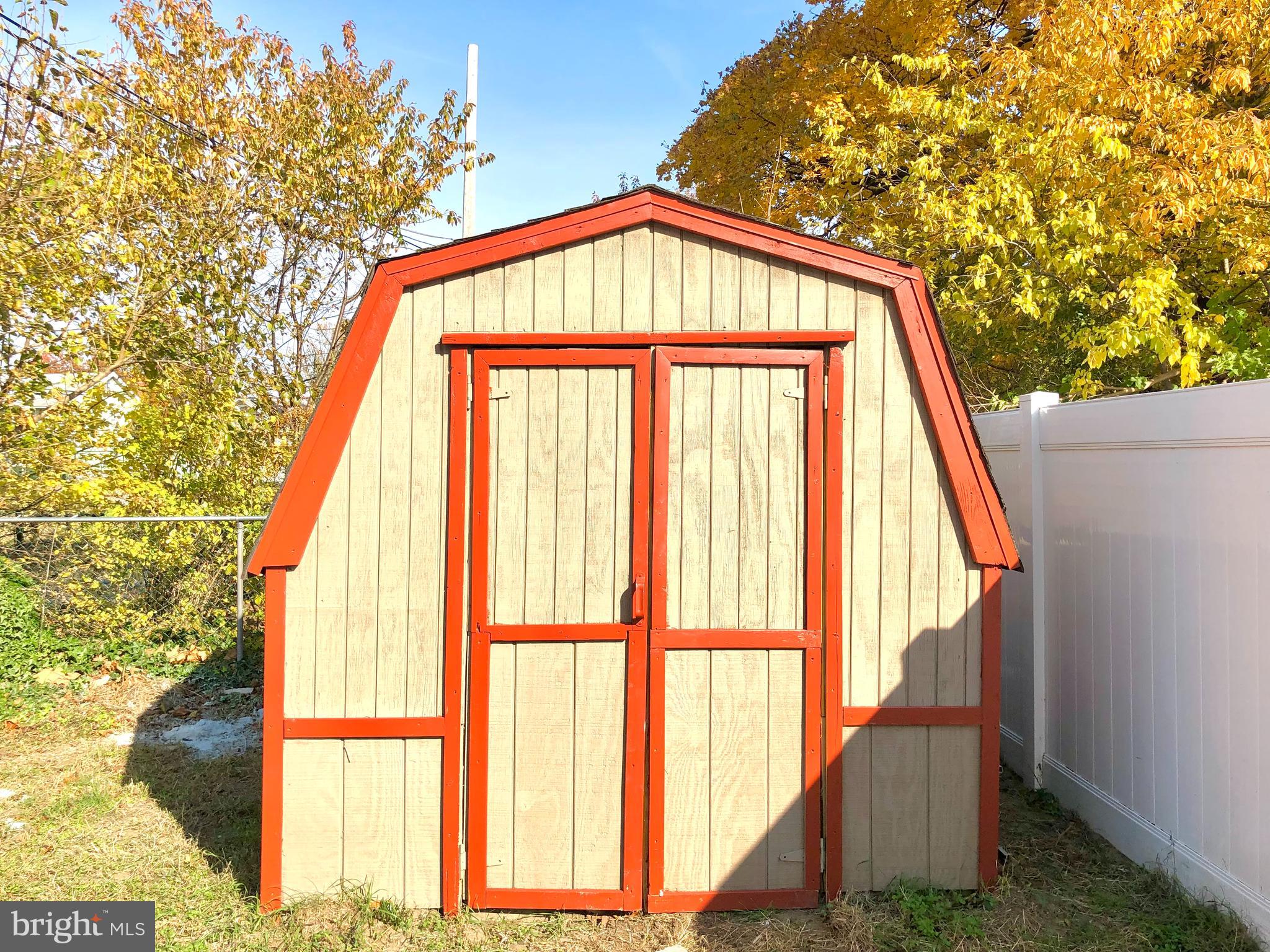 901 Ridgeway Street Gloucester City, NJ 08030 - Photo 22 of 22 Large shed!