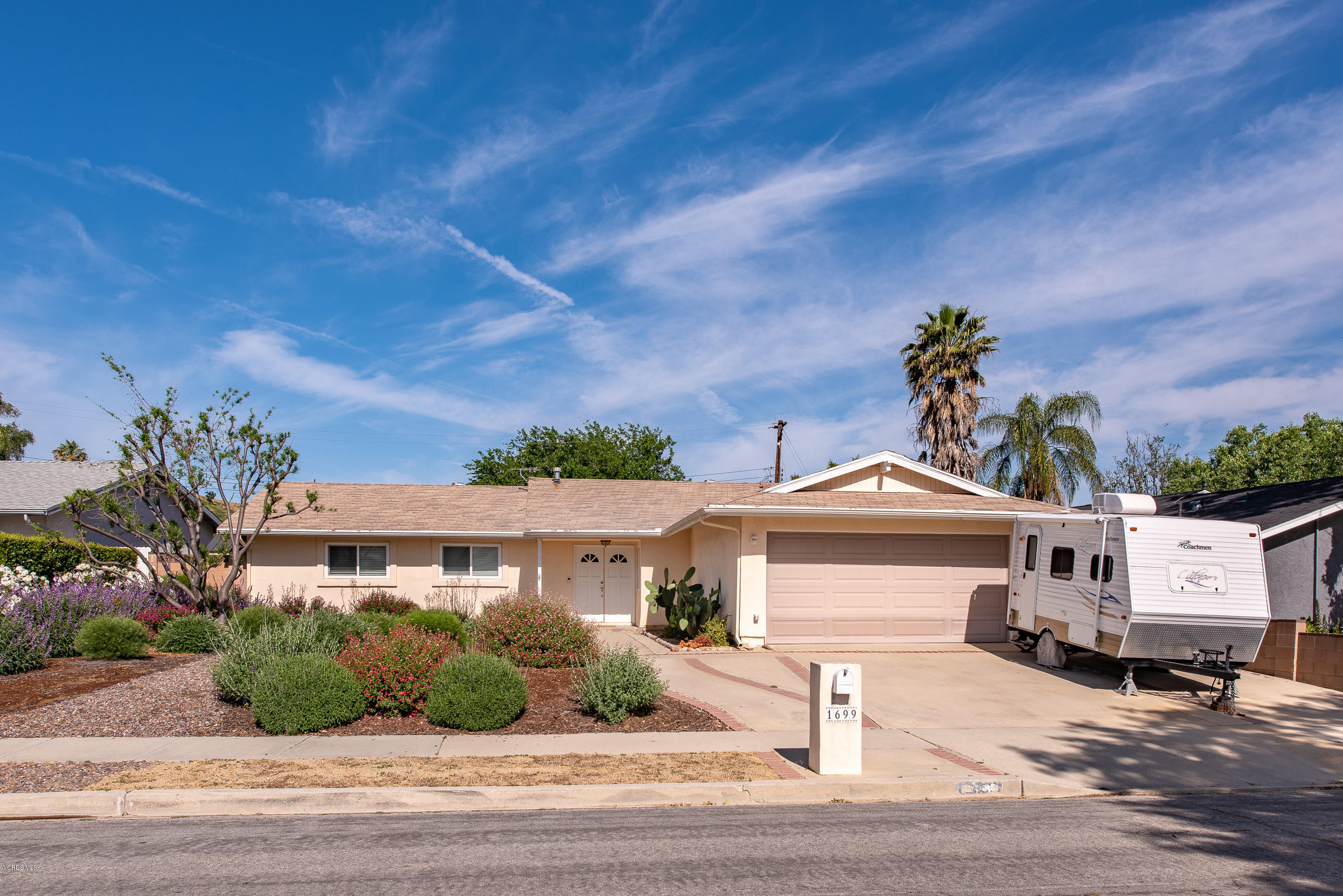 1699 Elberta Avenue Simi Valley, CA 93063 - Photo 2 of 43 1699 Elberta Ave Simi Valley-1