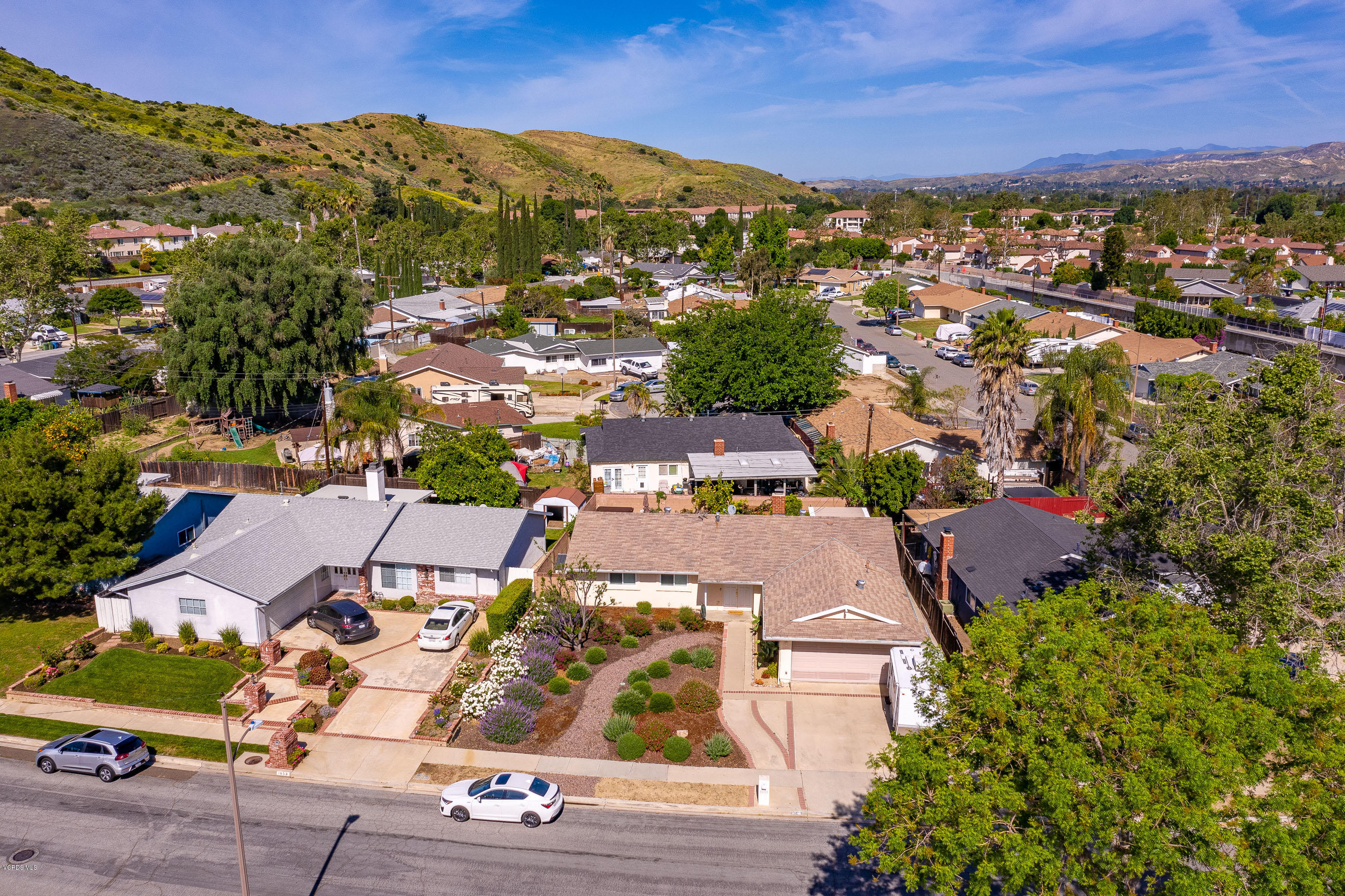 1699 Elberta Avenue Simi Valley, CA 93063 - Photo 34 of 43 1699 Elberta Ave Simi Valley-19