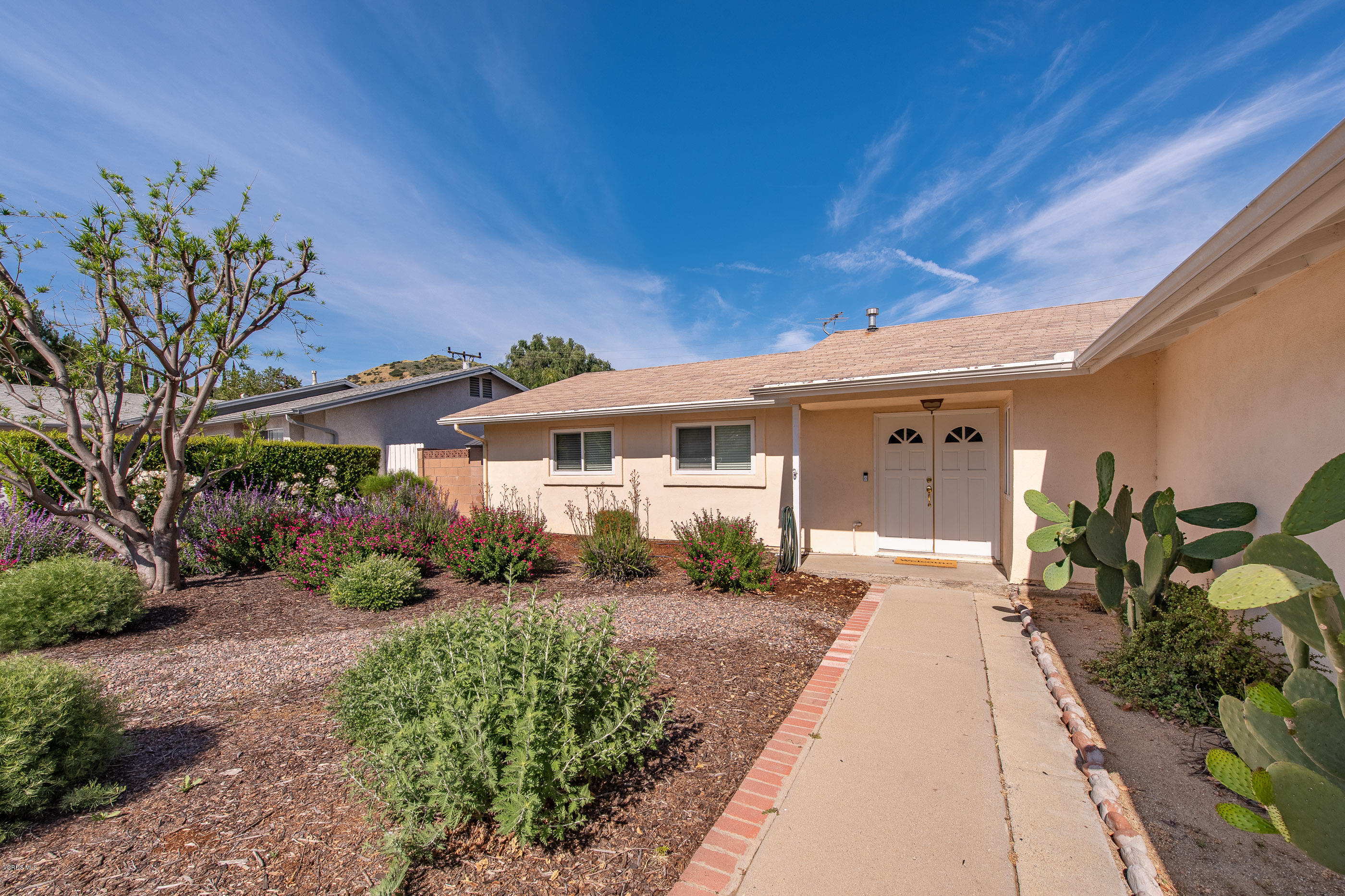 1699 Elberta Avenue Simi Valley, CA 93063 - Photo 38 of 43 1699 Elberta Ave Simi Valley-4