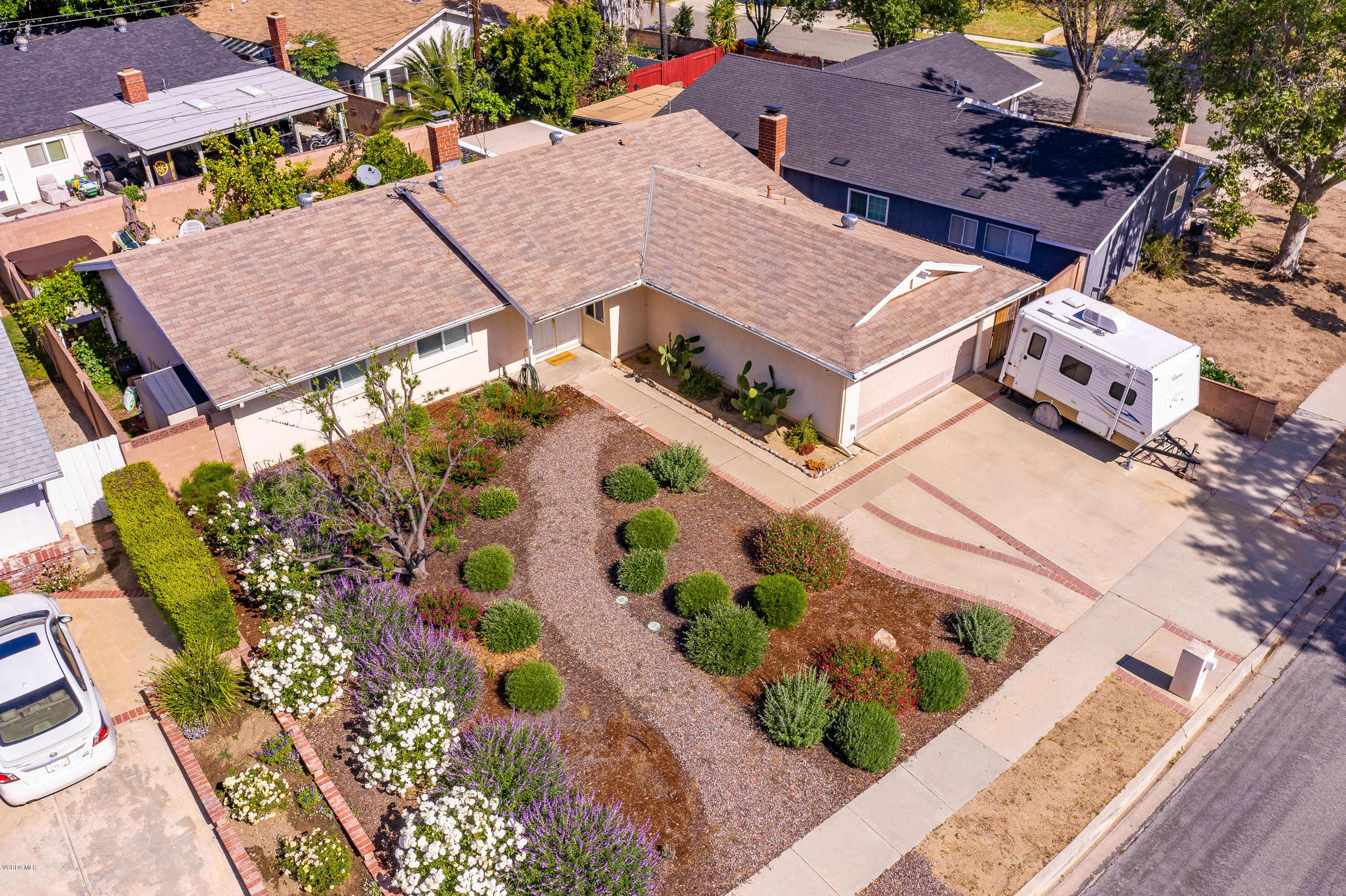 1699 Elberta Avenue Simi Valley, CA 93063 - Photo 39 of 43 1699 Elberta Ave Simi Valley-13