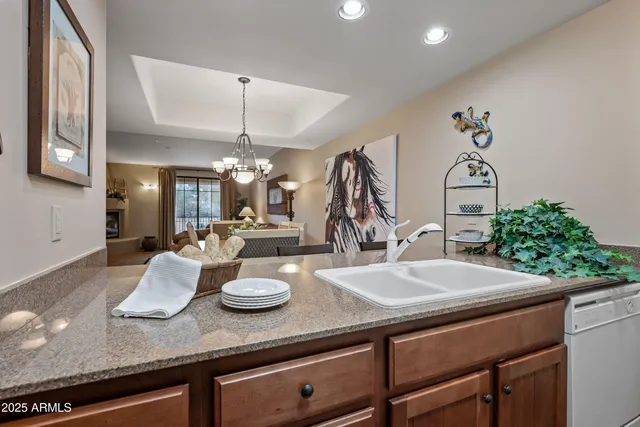 $3,000 | 36601 North Mule Train Road, Unit 40A, Carefree, AZ 85377