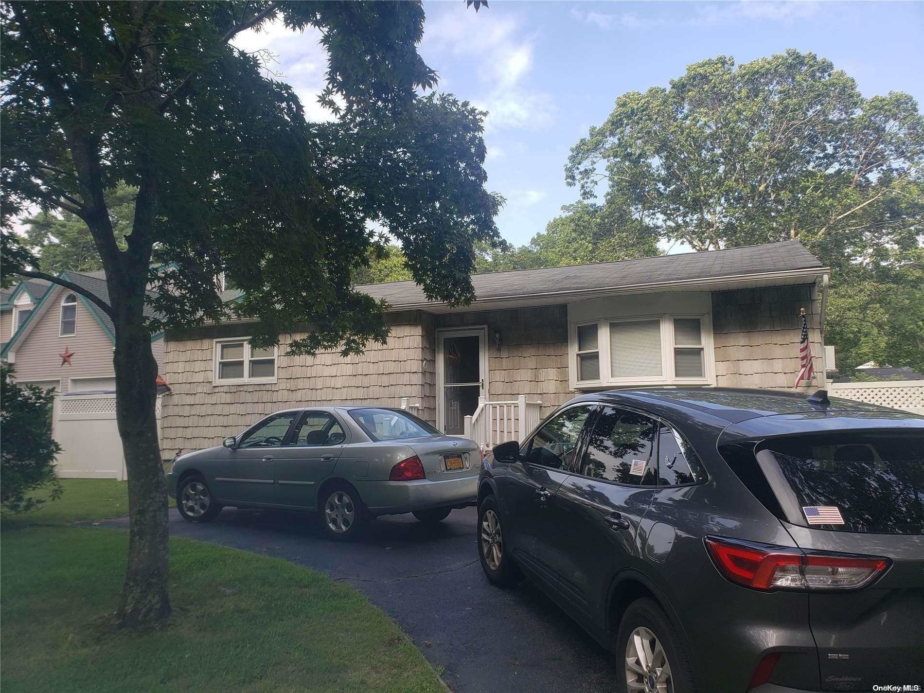 90 River Road Shirley, NY 11967 - Photo 1 of 1 Gallery Image 1