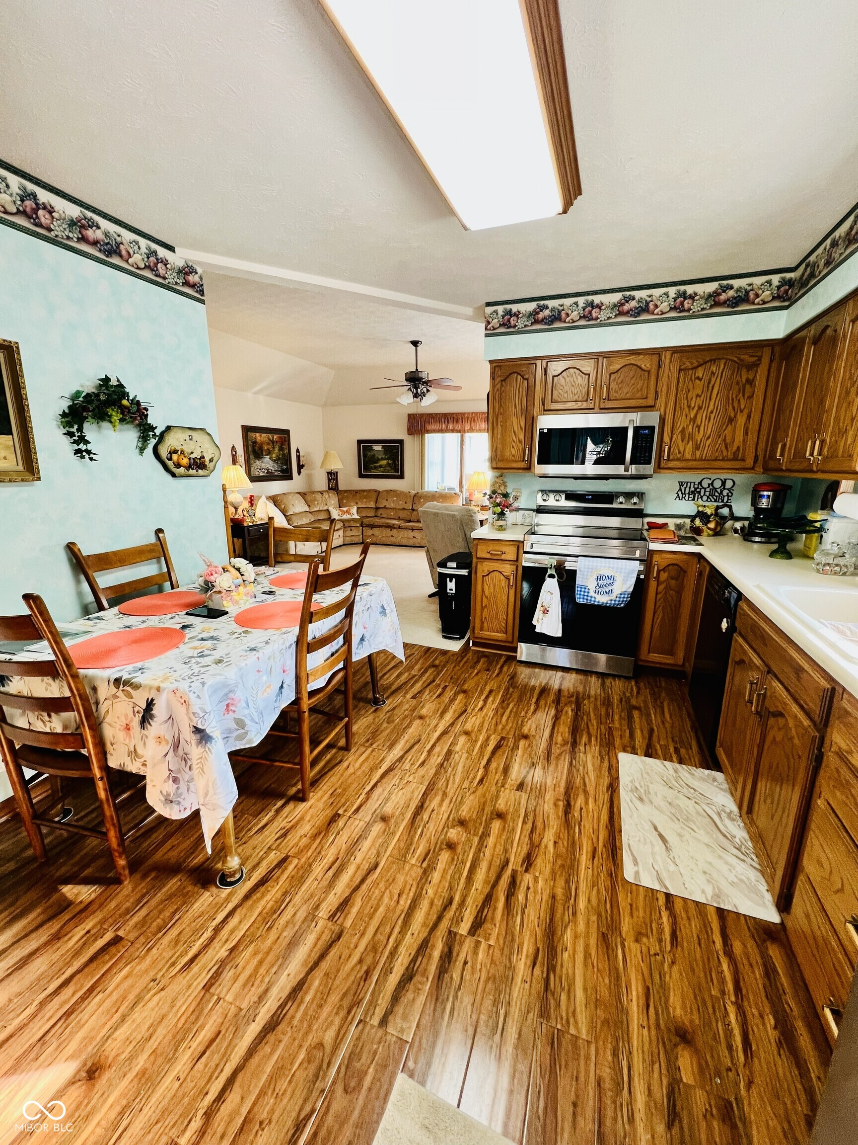 635 Jackson Street Brownsburg, IN 46112 - Photo 13 of 41