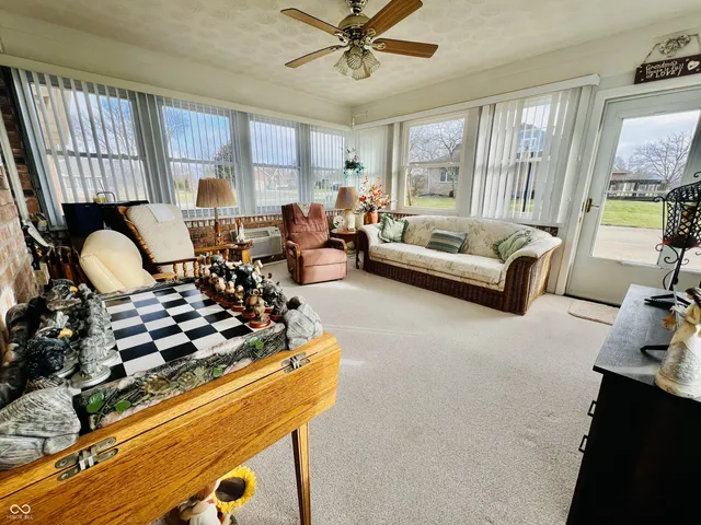 $285,000 | 635 Jackson Street, Brownsburg, IN 46112