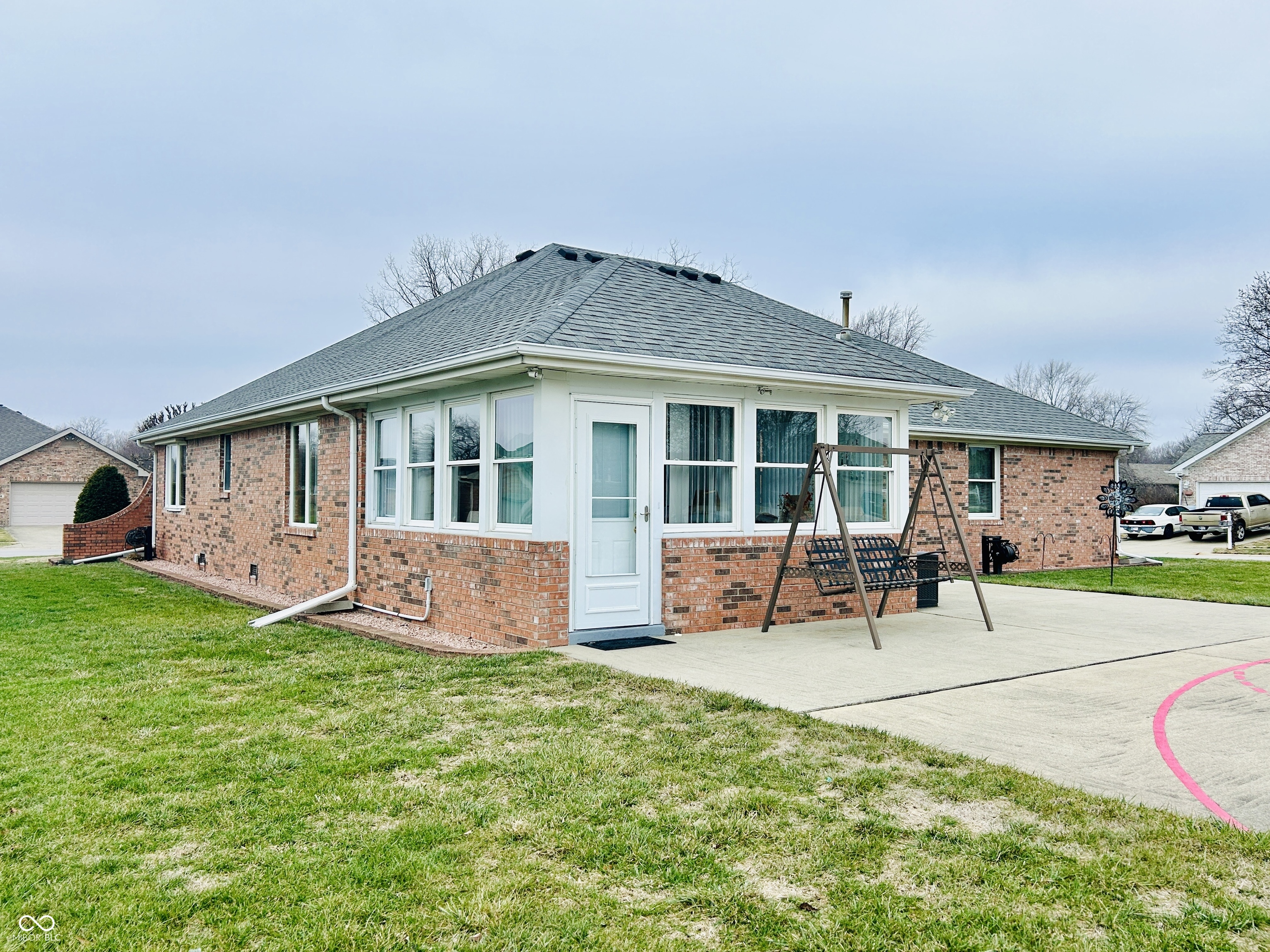 635 Jackson Street Brownsburg, IN 46112 - Photo 8 of 41