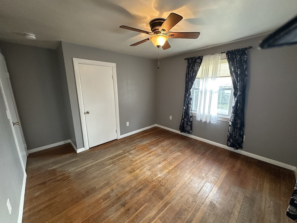 124 Cooper Road Northbridge, MA 01534 - Photo 8 of 25
