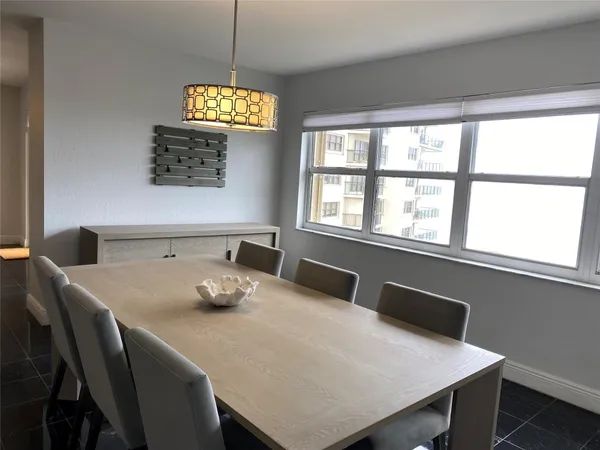 $5,000 | 1800 South Ocean Boulevard, Unit 908, Lauderdale-by-the-Sea, FL 33062