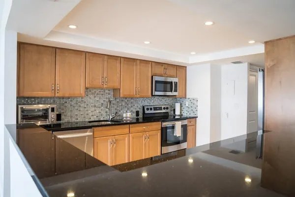 $5,000 | 1800 South Ocean Boulevard, Unit 908, Lauderdale-by-the-Sea, FL 33062