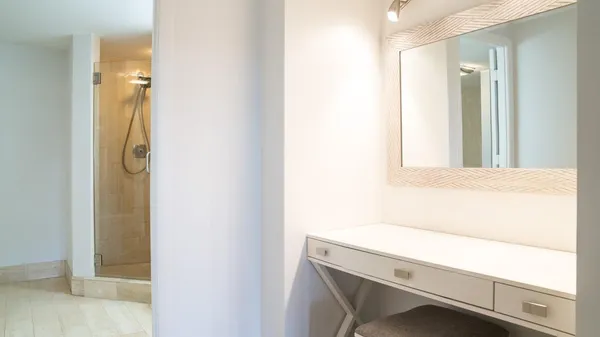 $5,000 | 1800 South Ocean Boulevard, Unit 908, Lauderdale-by-the-Sea, FL 33062