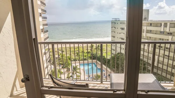 $5,000 | 1800 South Ocean Boulevard, Unit 908, Lauderdale-by-the-Sea, FL 33062