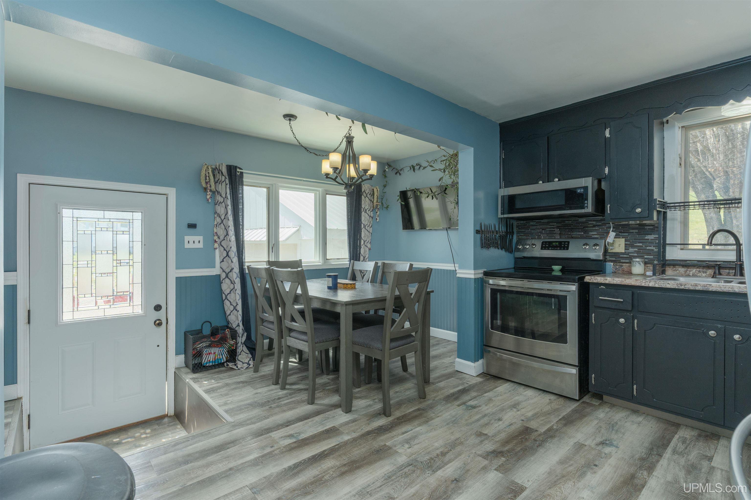 725 West Ice Lake Road Iron River, MI 49935 - Photo 5 of 31