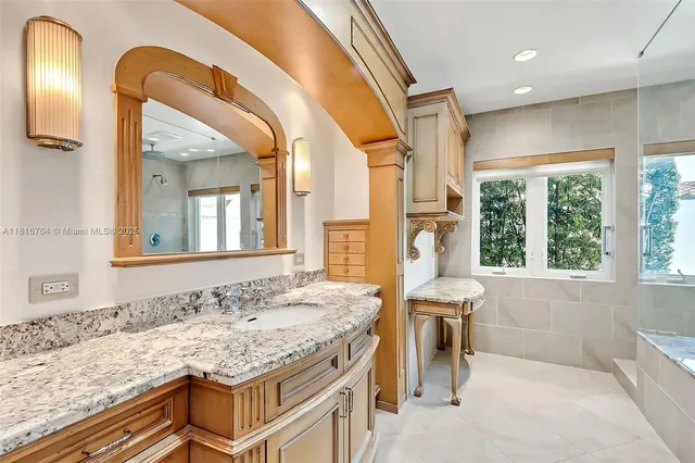 $3,000,000 | 325 Bontona Avenue, Fort Lauderdale, FL 33301