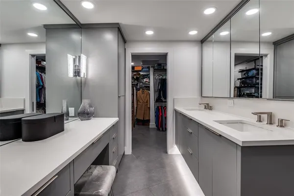 $749,900 | 6211 West Northwest Highway, Unit 601, Dallas, TX 75225