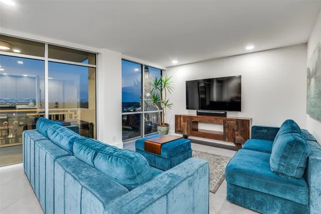 $749,900 | 6211 West Northwest Highway, Unit 601, Dallas, TX 75225