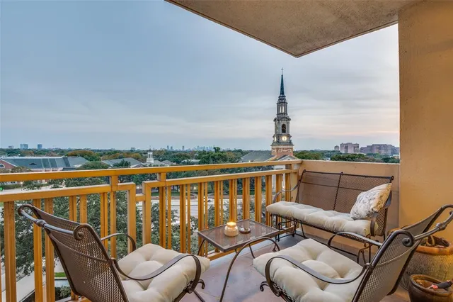 $749,900 | 6211 West Northwest Highway, Unit 601, Dallas, TX 75225