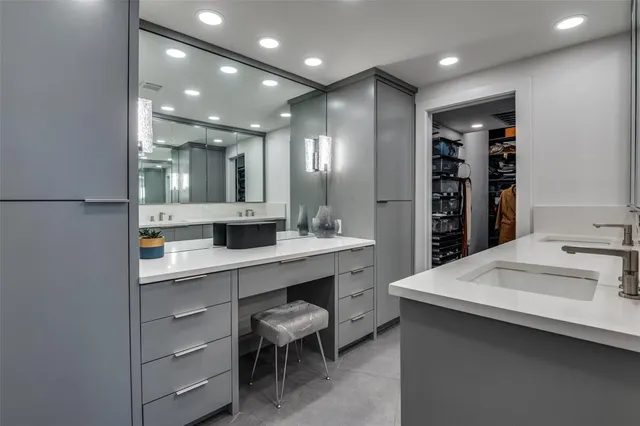 $749,900 | 6211 West Northwest Highway, Unit 601, Dallas, TX 75225