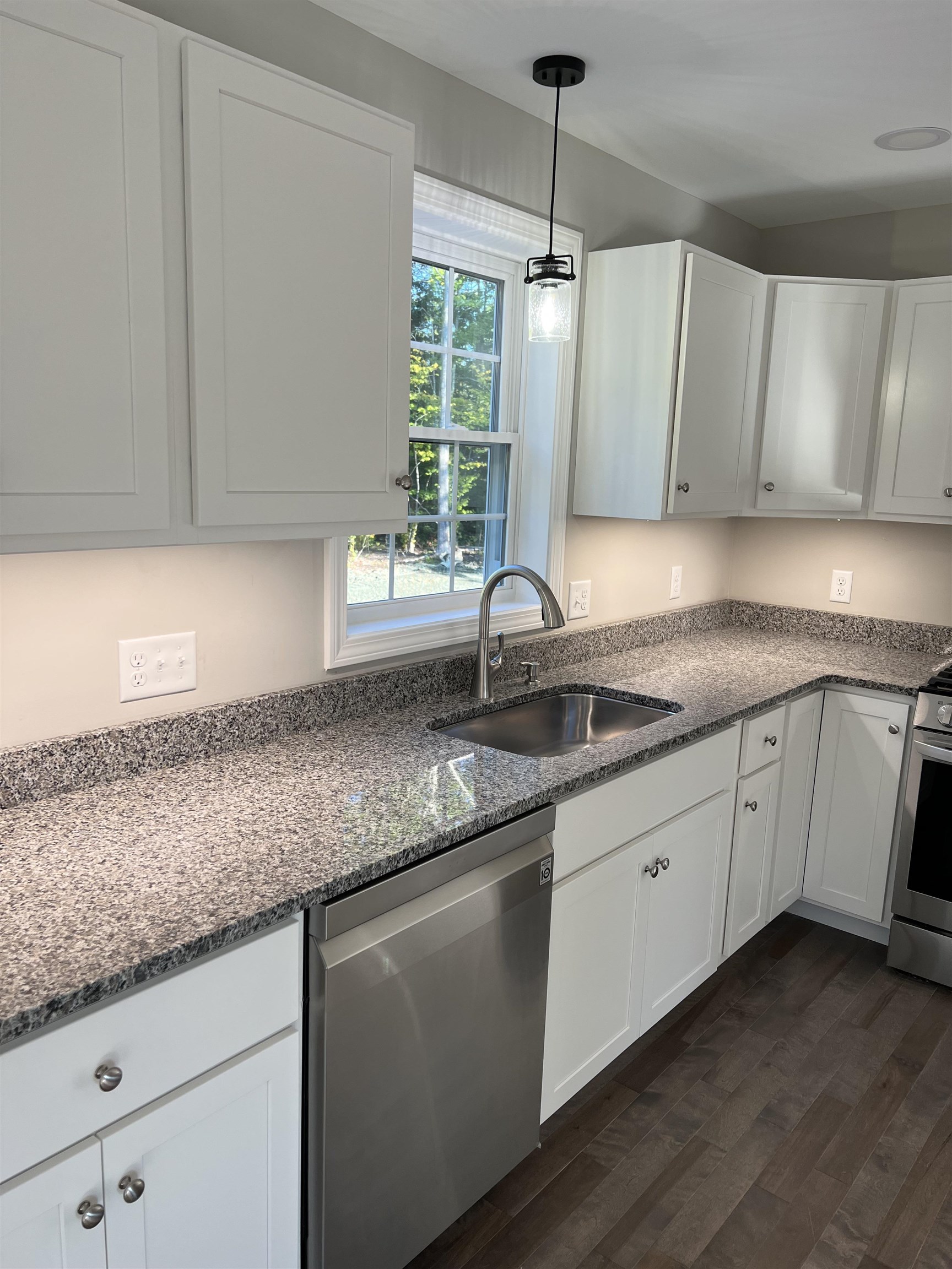 33 Ida Circle, Unit 3106 Rochester, NH 03868 - Photo 3 of 19