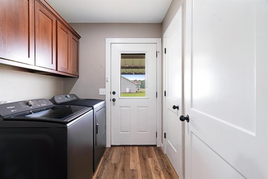 134 Private Road Paris, TX 75462 - Photo 14 of 19 a kitchen with a sink and cabinets