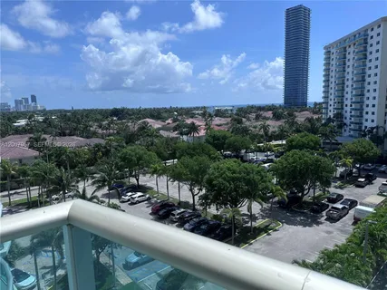 $280,000 | 19380 Collins Avenue, Unit 712, Sunny Isles Beach, FL 33160