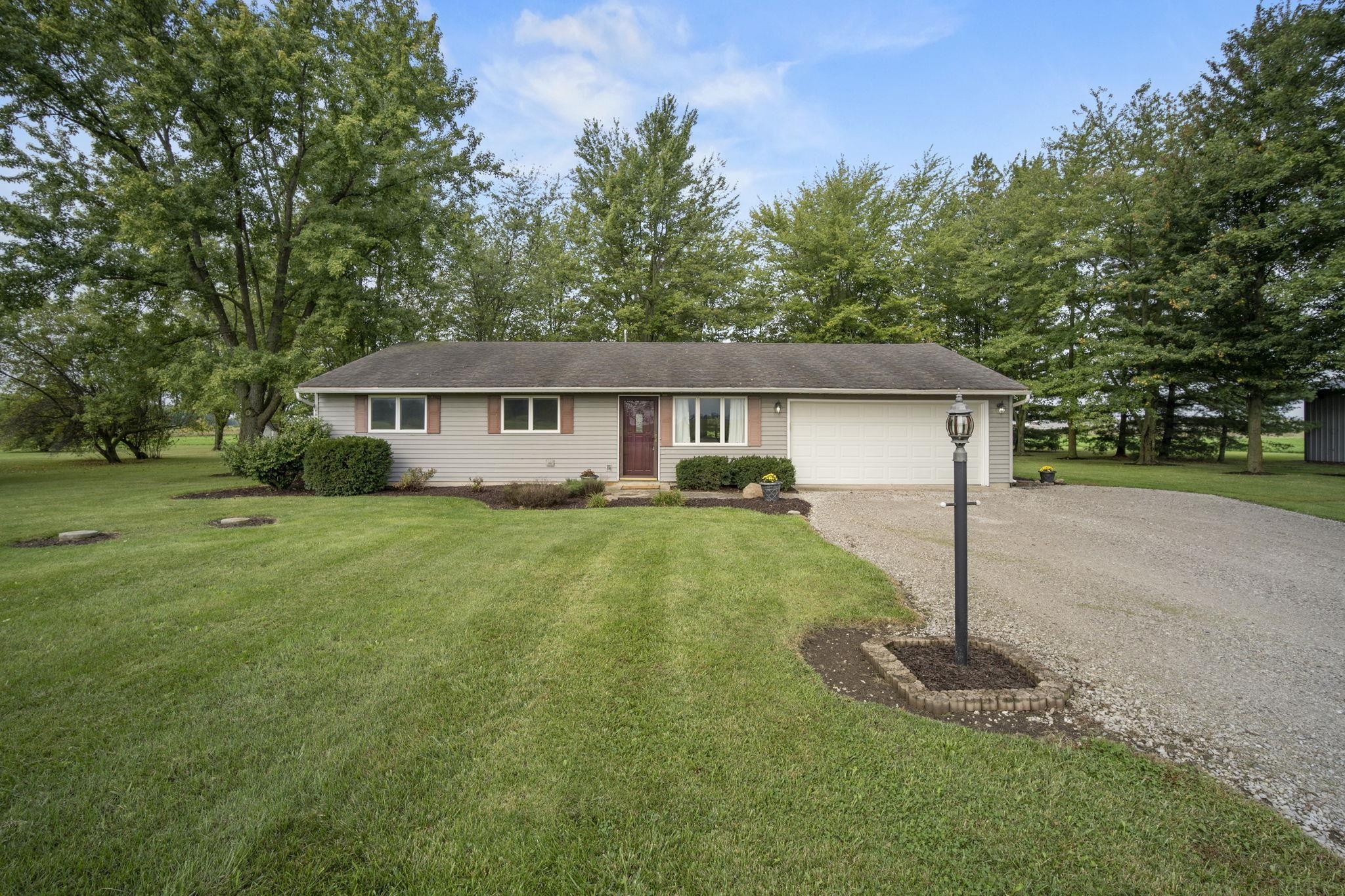 3931 North Roussey Road Woodburn, IN 46797 - Photo 5 of 36