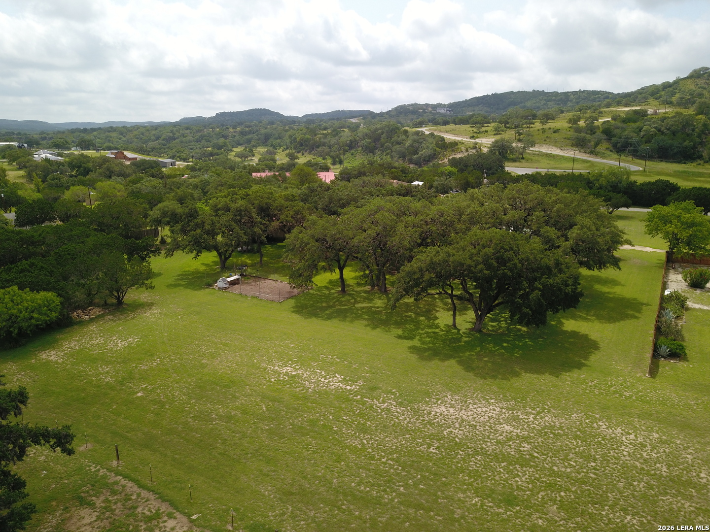 857 Madrona Road Pipe Creek, TX 78063 - Photo 4 of 53