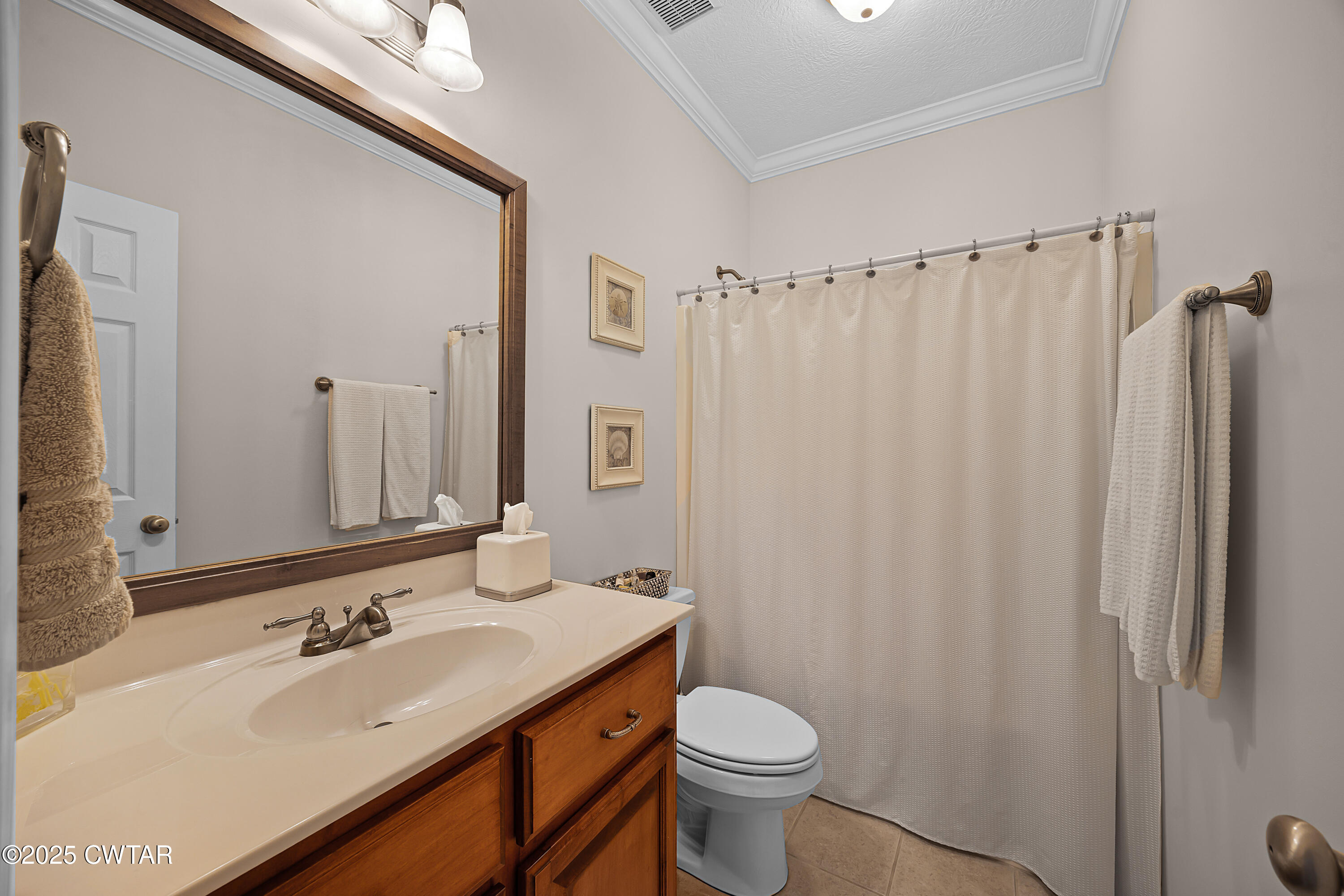 142 Henderson Road Jackson, TN 38305 - Photo 12 of 17 E02A0926