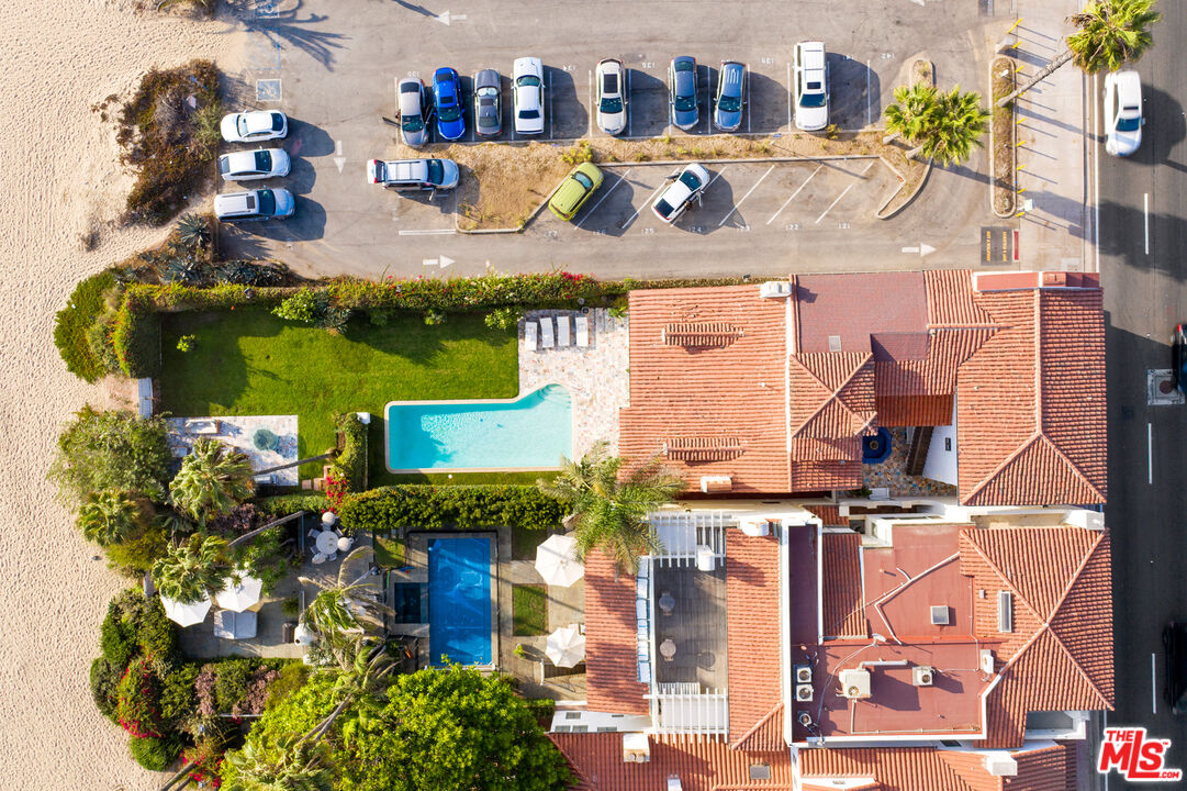 1020 Palisades Beach Road Santa Monica, CA 90403 - Photo 33 of 41 an aerial view of a house with swimming pool