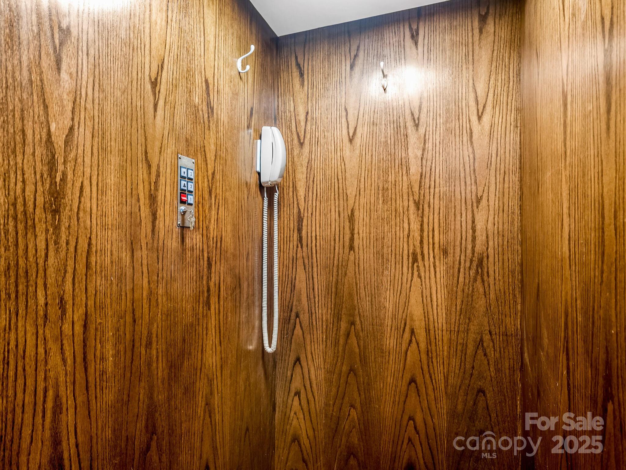 8525 Double Eagle Gate Way, Unit 2 Charlotte, NC 28210 - Photo 28 of 48 a view of a wooden wall
