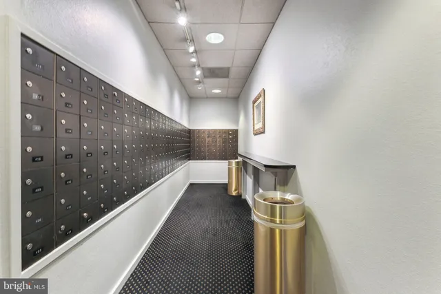 $474,999 | 1800 Old Meadow Road, Unit 1204, McLean, VA 22102