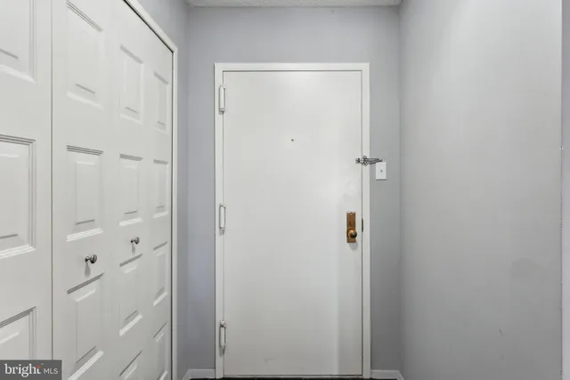 $474,999 | 1800 Old Meadow Road, Unit 1204, McLean, VA 22102