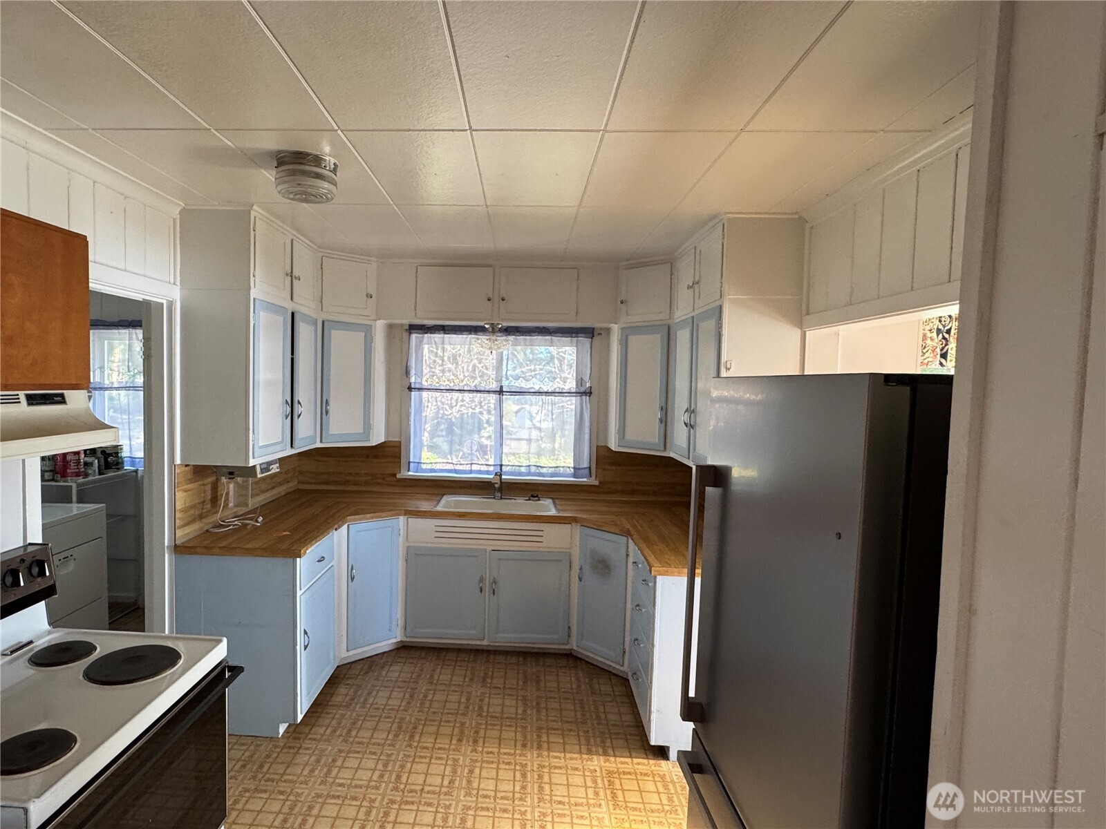 7350 Northeast North Shore Road Belfair, WA 98528 - Photo 10 of 40