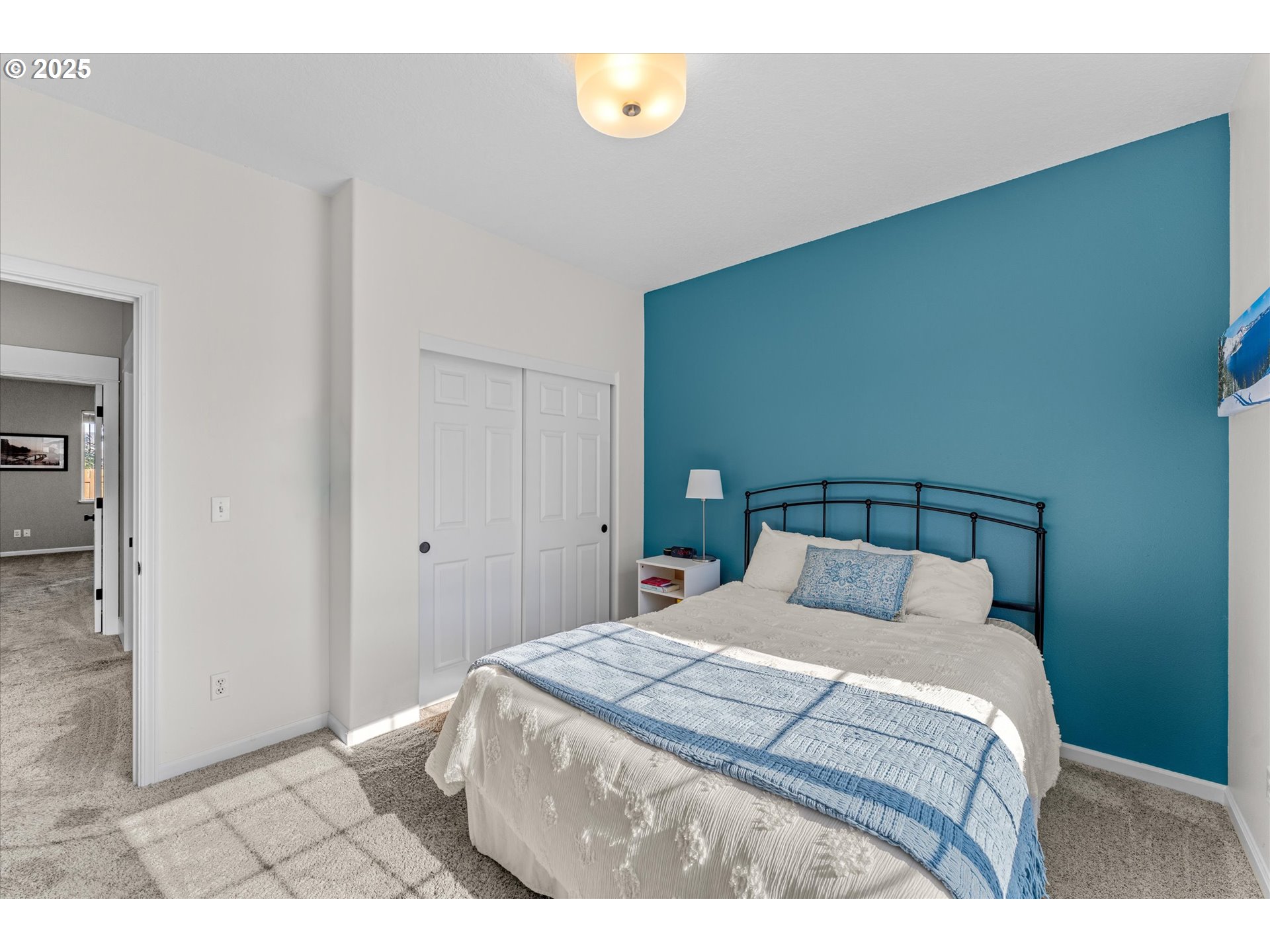 6475 Southeast 33rd Way Gresham, OR 97080 - Photo 25 of 47 a bedroom with a bed and a window