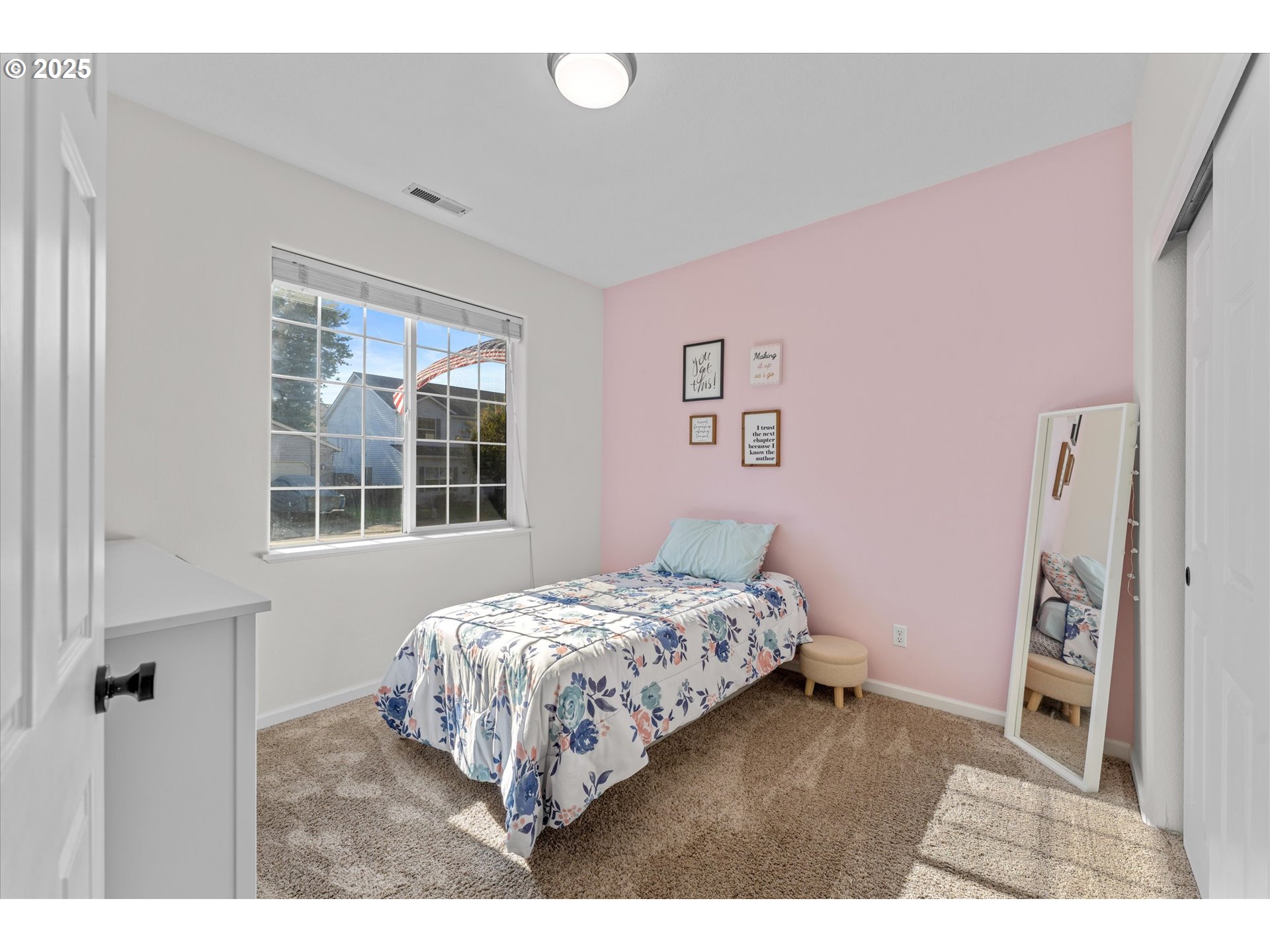 6475 Southeast 33rd Way Gresham, OR 97080 - Photo 26 of 47 a bedroom with a bed window and a table